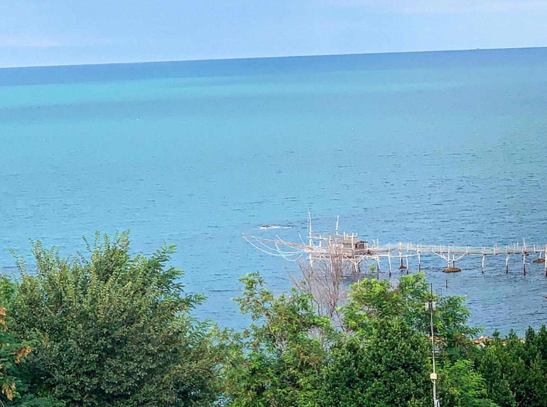 マリーナ・ディ・サン・ヴィートTerrazza Sui Trabocchiアパートメント エクステリア 写真